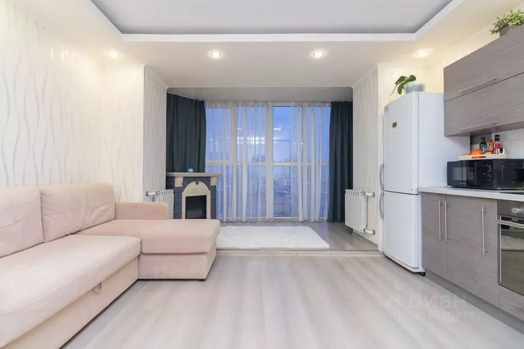 3-к кв. Омская область, Омск ул. Туполева, 5 (72.2 м) - Фото 2