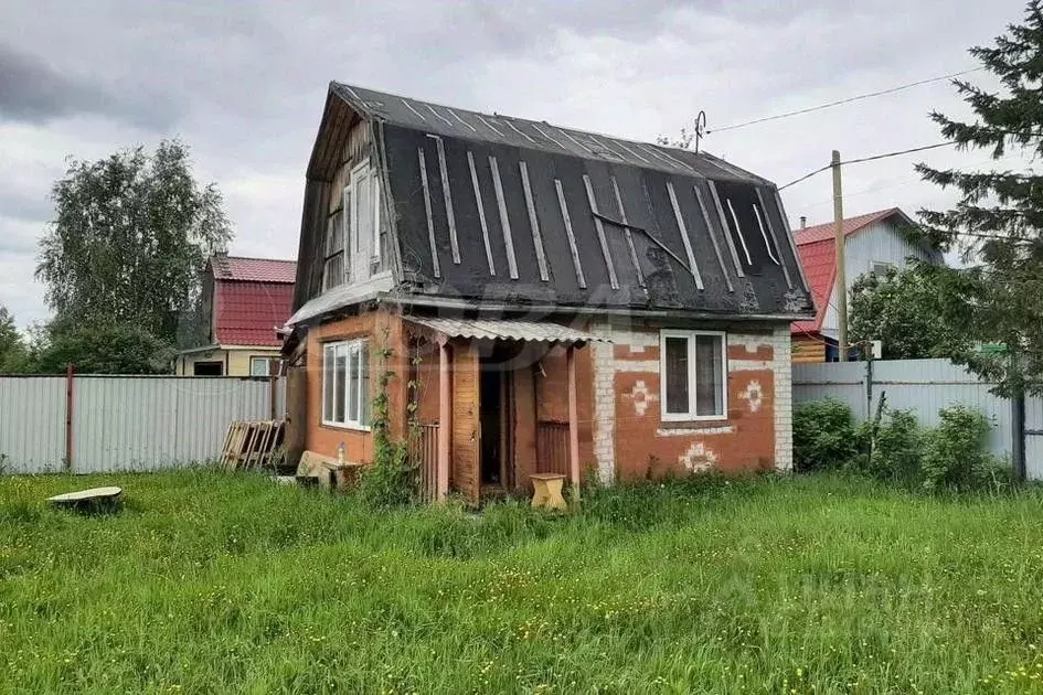 Дом в Ханты-Мансийский АО, Сургут Монтажник садовое товарищество, ул. ... - Фото 0