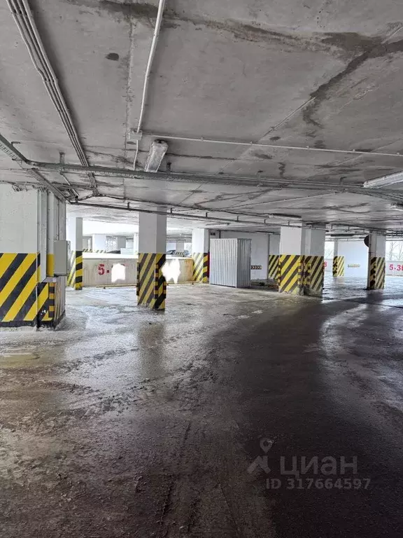 Гараж в Москва Внуковское поселение, бул. Андрея Тарковского, 1 (17 м) - Фото 1