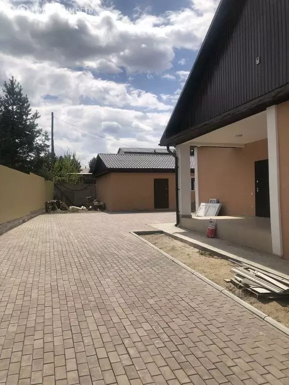 Дом в Республика Бурятия, Улан-Удэ (260 м) - Фото 0