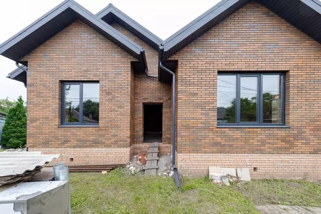 Дом в Брянская область, Брянск 2-я Почепская ул., 5 (120 м) - Фото 1