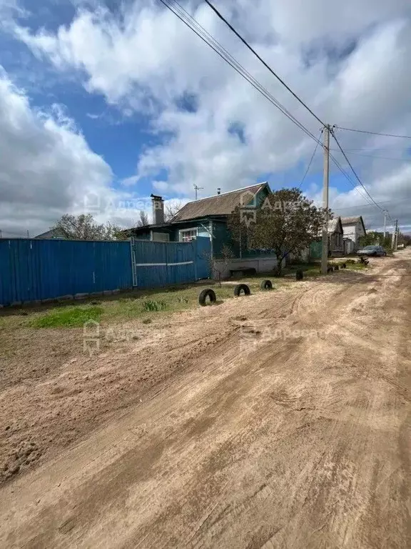 Дом в Волгоградская область, Волгоград Кизиловая ул. (52 м) - Фото 1