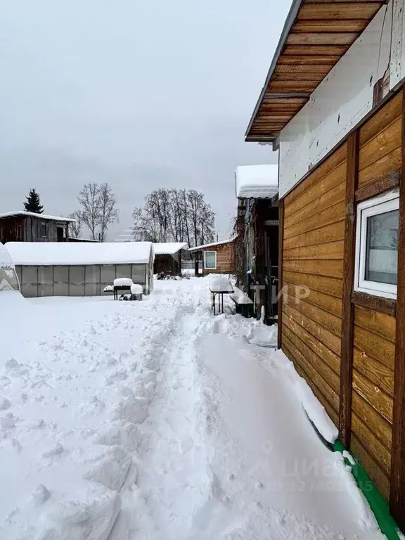 Дом в Свердловская область, Березовский муниципальный округ, пос. ... - Фото 1