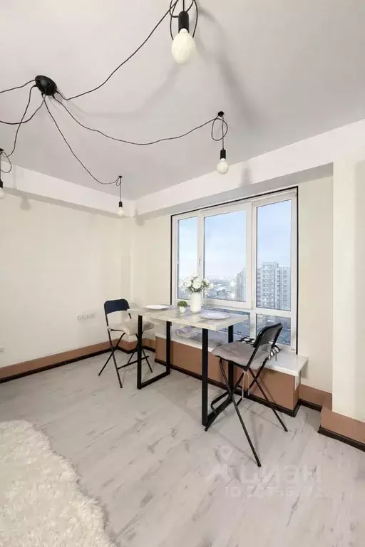 2-к кв. Волгоградская область, Волгоград ул. 8-й Воздушной Армии, 10а ... - Фото 1