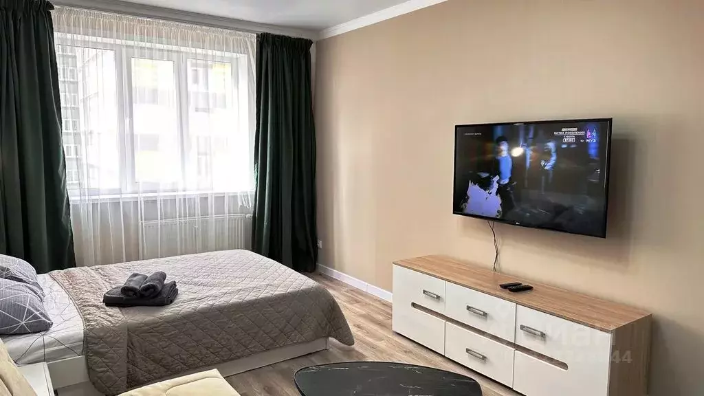 1-к кв. Оренбургская область, Оренбург ул. Юркина, 4/1 (42.0 м) - Фото 1