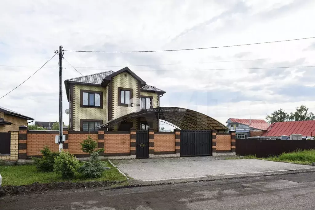 Дом 150,6 м на участке 8 сот. - Фото 0