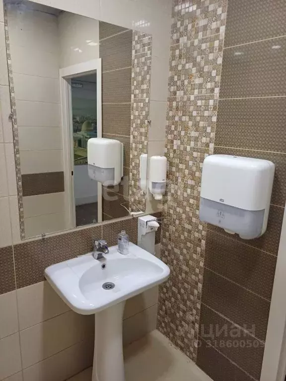 Офис в Башкортостан, Уфа Хадии Давлетшиной бул., 34 (430 м) - Фото 1