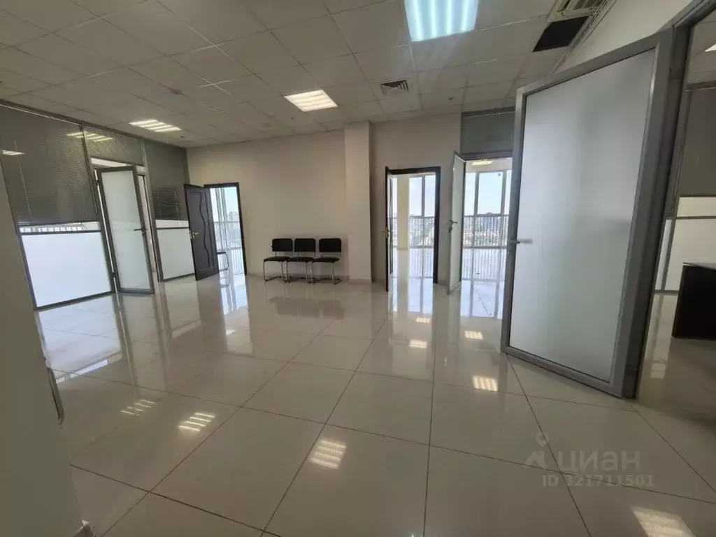 Офис в Краснодарский край, Краснодар Северная ул., 490 (172 м) - Фото 1