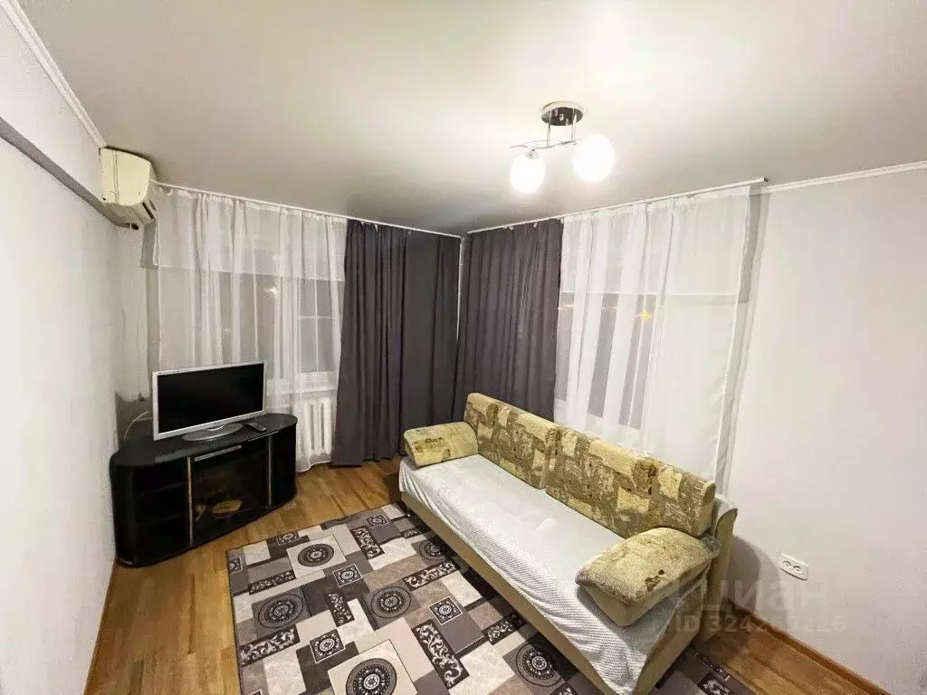 1-к кв. Астраханская область, Астрахань ул. Татищева, 33 (38.0 м) - Фото 0