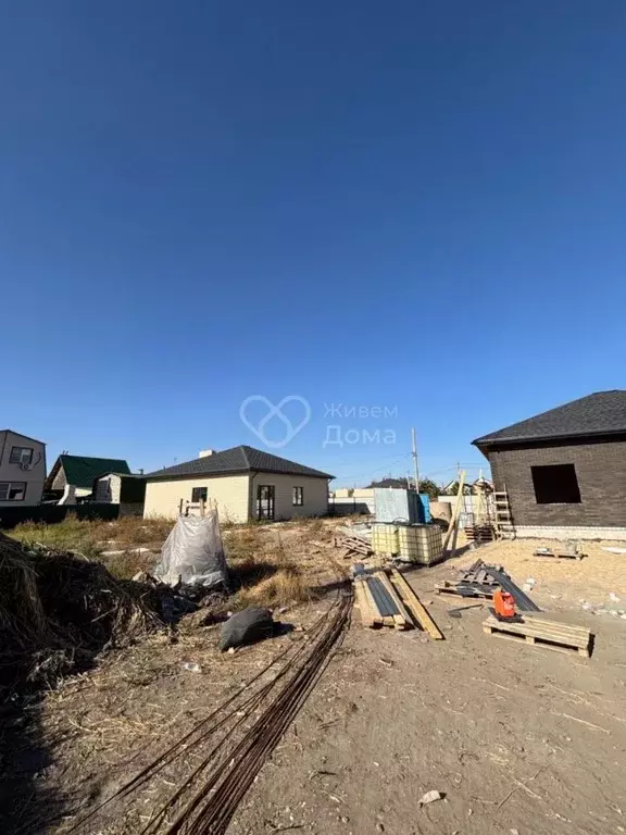 Дом в Волгоградская область, Волгоград ул. Достоевского (100 м) - Фото 2