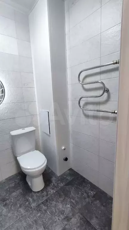 1-к. квартира, 40 м, 4/7 эт. - Фото 1