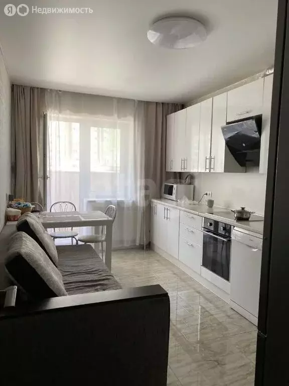 2-комнатная квартира: посёлок Шушары, Вилеровский переулок, 8 (57.2 м) - Фото 1