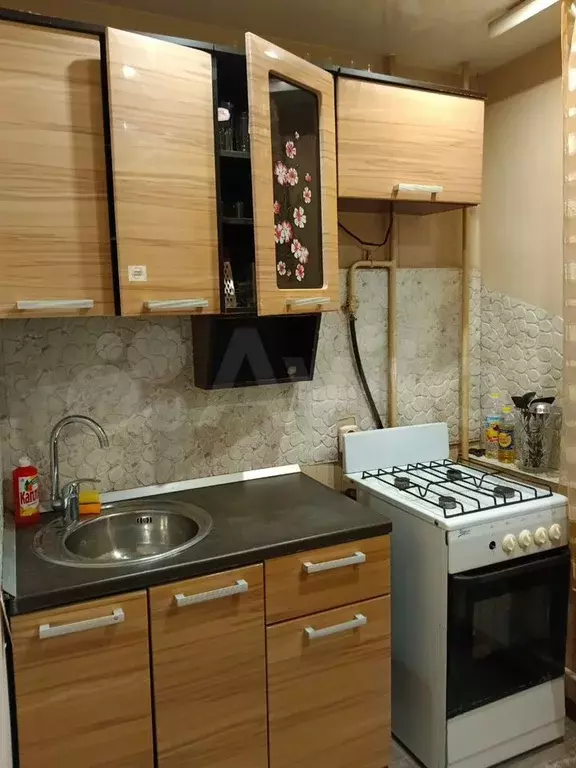 3-к. квартира, 60 м, 3/9 эт. - Фото 0