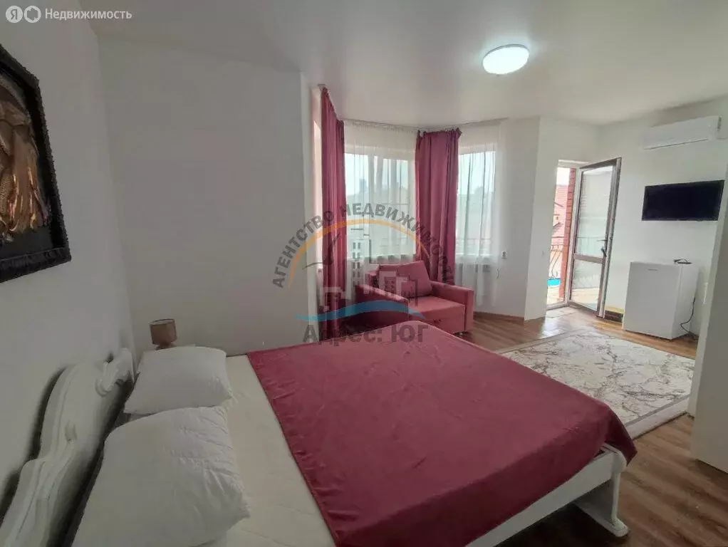 Квартира-студия: село Витязево, Центральная улица, 26 (22 м) - Фото 1