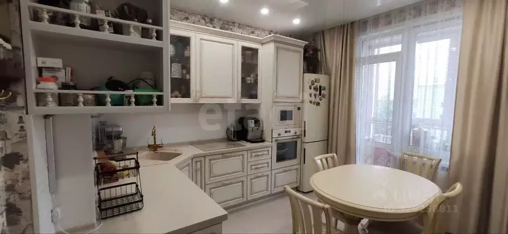 2-к кв. Амурская область, Благовещенск ул. Чайковского, 100/2 (58.0 м) - Фото 1