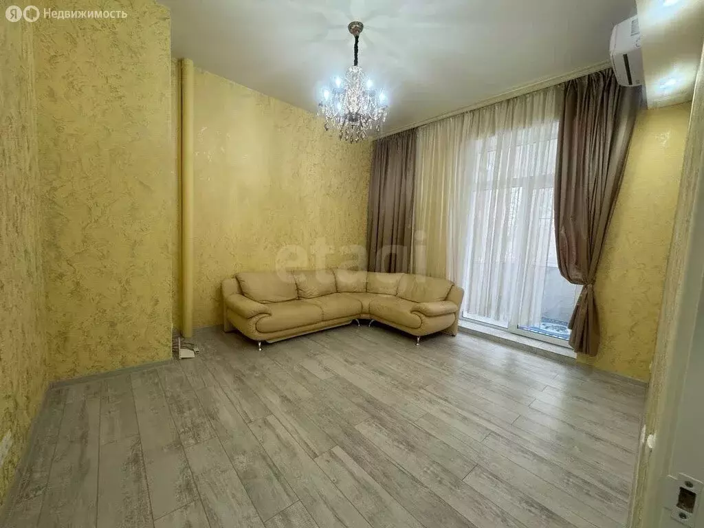 2-комнатная квартира: Мичуринск, улица Герасимова, 2 (56.8 м) - Фото 2