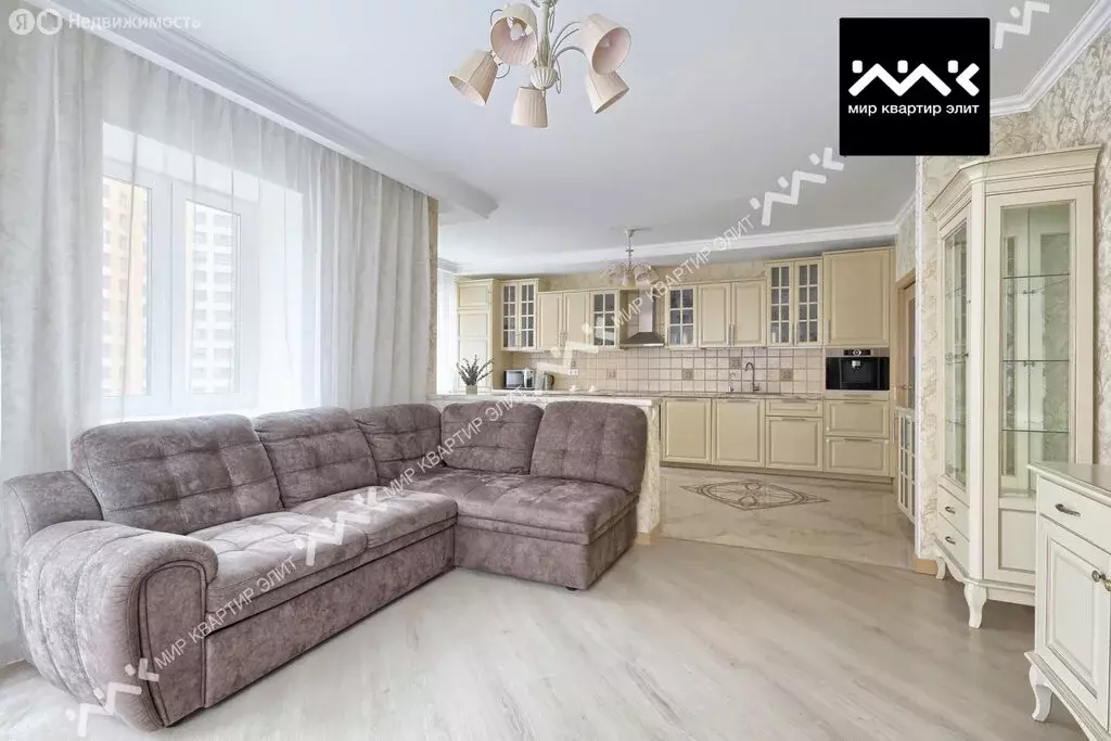 3-комнатная квартира: Кудрово, Каштановая аллея, 3 (87.3 м) - Фото 1