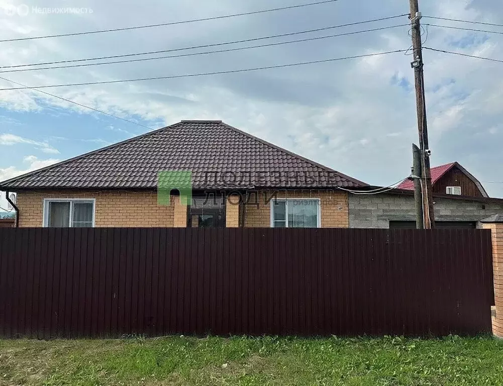 Дом в село Есаулово, улица Жукова (86.8 м) - Фото 1