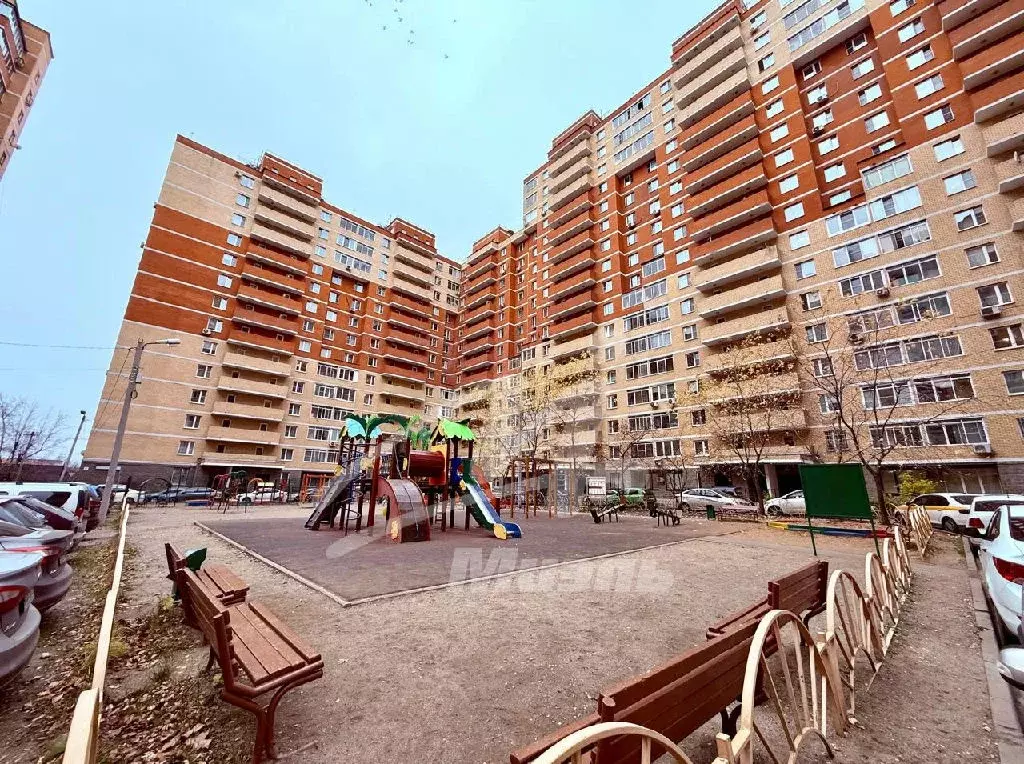 Продается 2-комнатная квартира - Фото 1