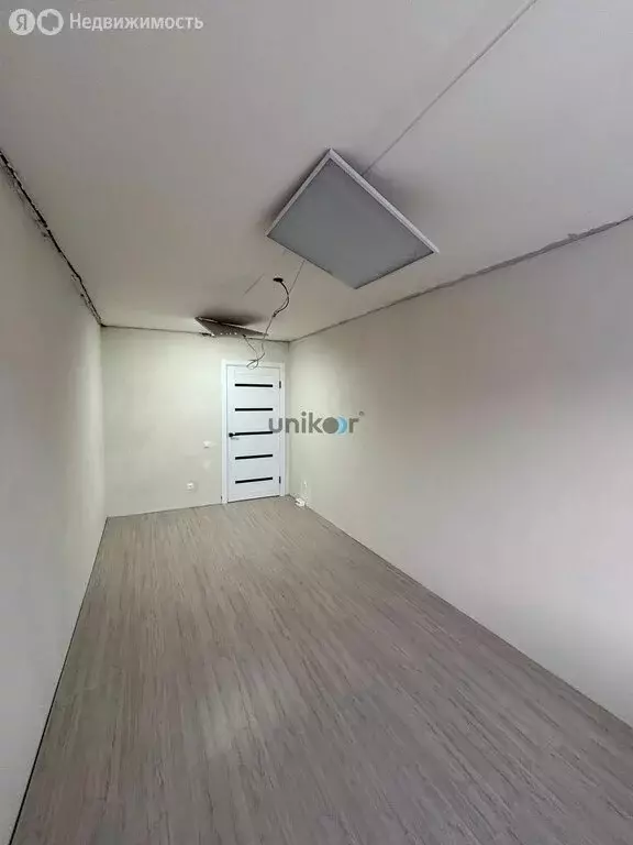 2-комнатная квартира: Октябрьский, 25-й микрорайон, 21 (45 м) - Фото 1