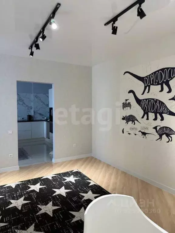 2-к кв. Тюменская область, Тюмень ул. Мельникайте, 36 (50.0 м) - Фото 1