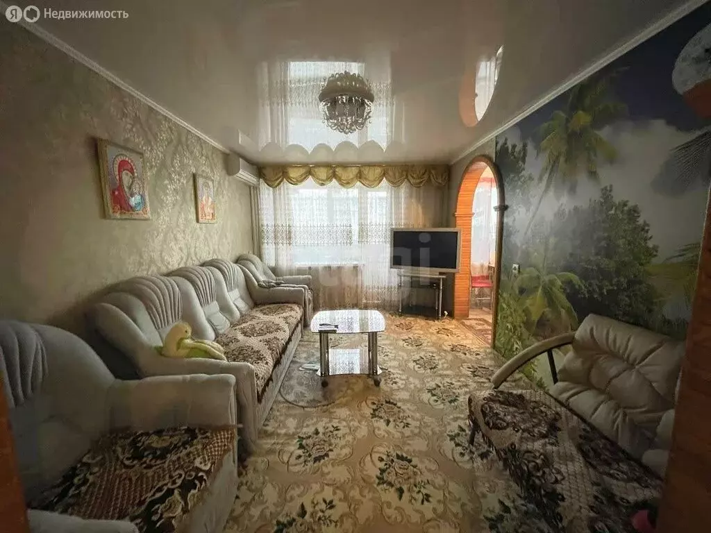 4-комнатная квартира: Горно-Алтайск, Коммунистический проспект, 15/1 ... - Фото 1