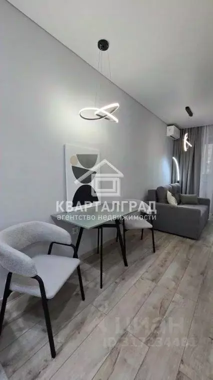 2-к кв. Хакасия, Абакан ул. Генерала Тихонова, 4 (45.5 м) - Фото 0