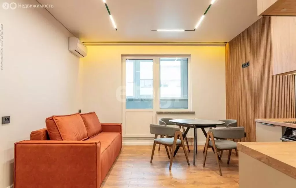 2-комнатная квартира: Улан-Удэ, микрорайон 140Б, 10 (58.5 м) - Фото 2