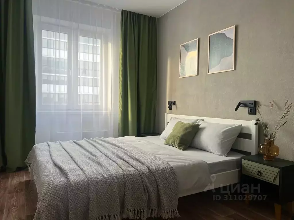 2-к кв. Красноярский край, Красноярск ул. Дубровинского, 110А (60.0 м) - Фото 1