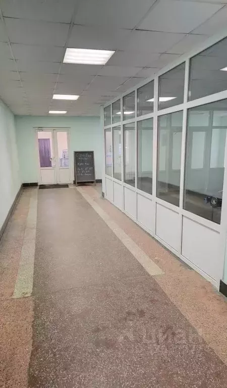 Торговая площадь в Санкт-Петербург ул. Ольги Берггольц, 40А (37 м) - Фото 1