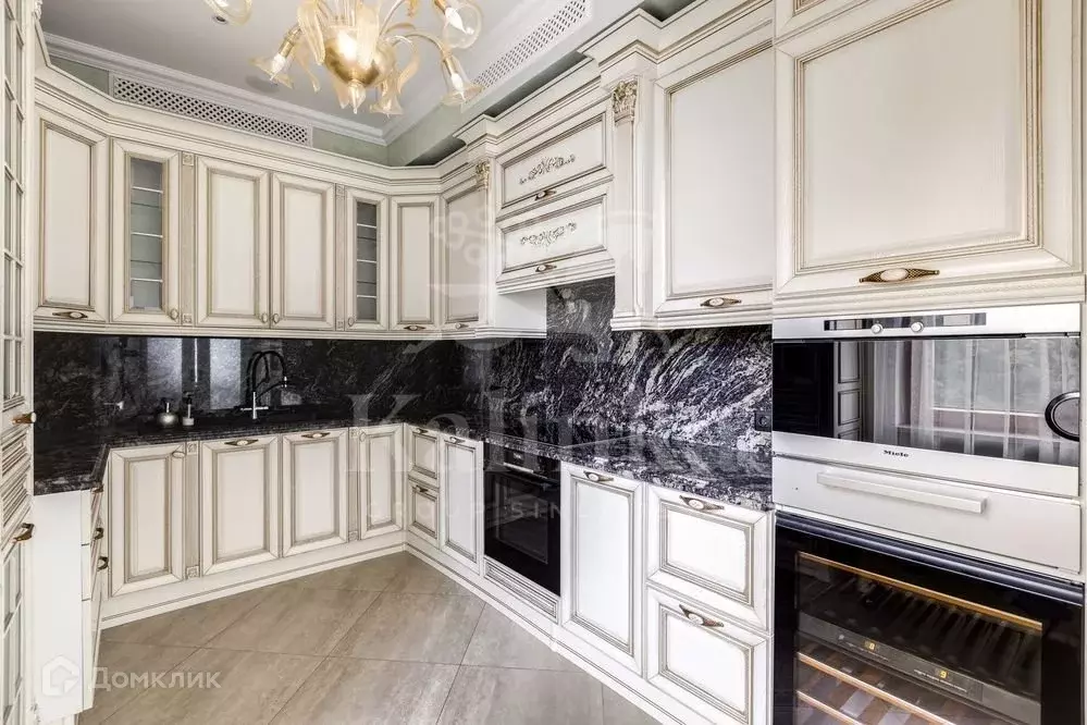 Продаётся 3-к квартира, 142 м - Фото 1