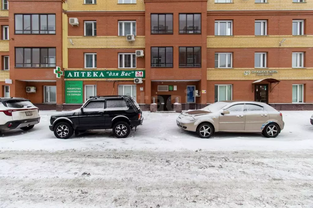 Помещение свободного назначения в Омская область, Омск ул. Красный ... - Фото 1