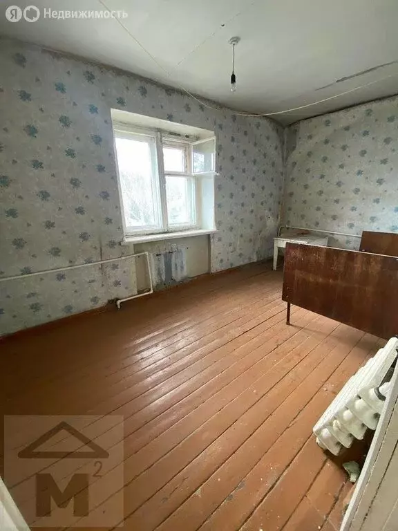 2-комнатная квартира: Сорск, улица 50 лет Октября, 1 (39 м) - Фото 1