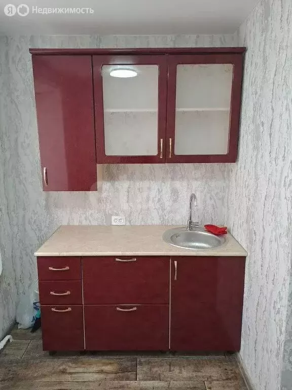 Квартира-студия: Тверь, улица Паши Савельевой, 19 (12.4 м) - Фото 1