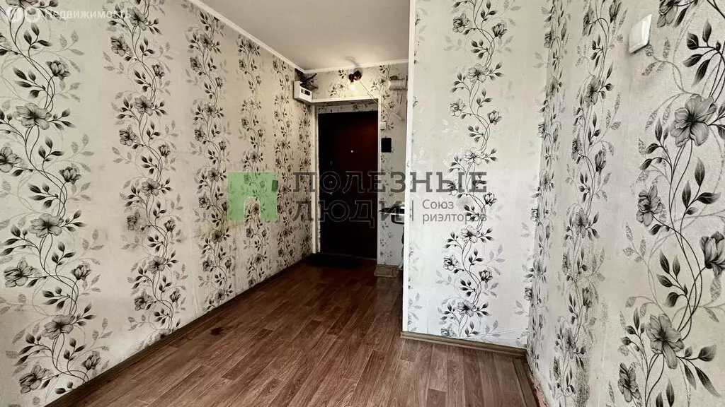 Квартира-студия: Красноярск, улица Королёва, 14 (13.5 м) - Фото 0