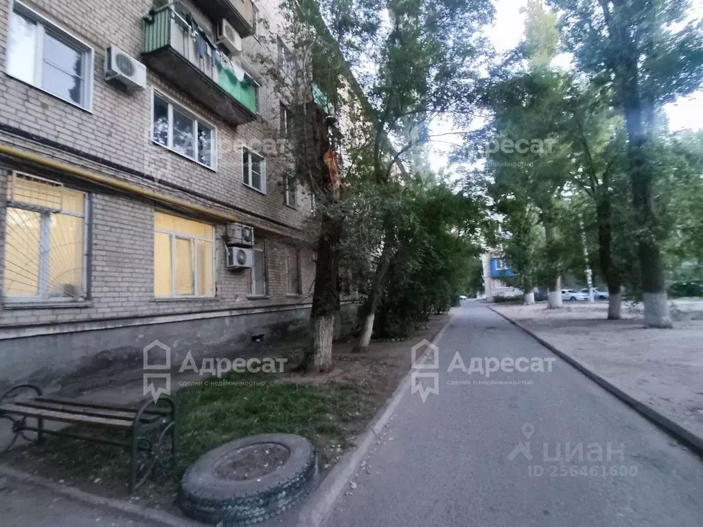 2-к кв. Волгоградская область, Волгоград ул. 64-й Армии, 83 (41.8 м) - Фото 0