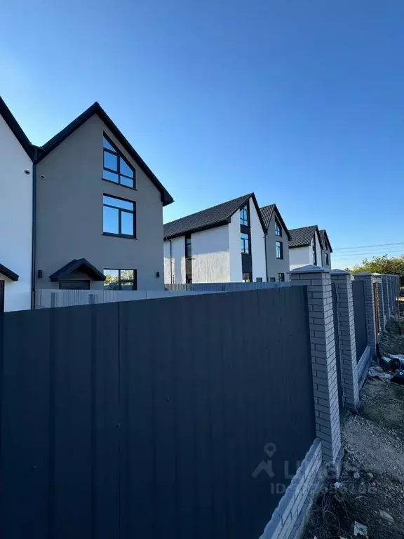 Таунхаус в Крым, Евпатория городской округ, Заозерное пгт ул. ... - Фото 2