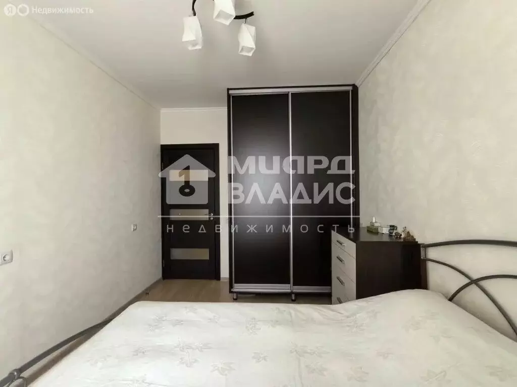 3-комнатная квартира: Омск, улица Димитрова, 67 (80.5 м) - Фото 1