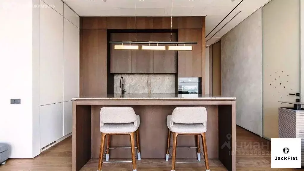 Квартира-студия: Москва, 1-й Красногвардейский проезд, 22с1 (86 м) - Фото 1