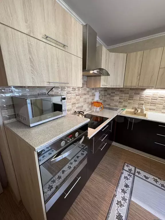 1-к. квартира, 40 м, 7/16 эт. - Фото 1
