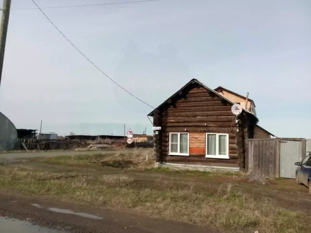 Дом в Свердловская область, Артемовский городской округ, с. Мостовское ... - Фото 0