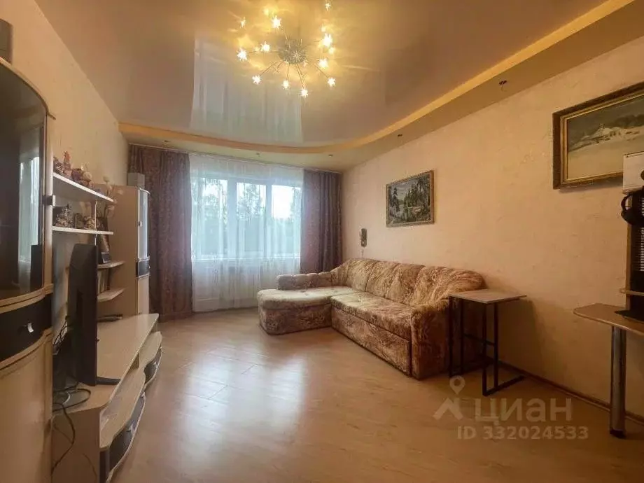3-к кв. Пермский край, Березники Юбилейная ул., 135 (63.9 м) - Фото 1