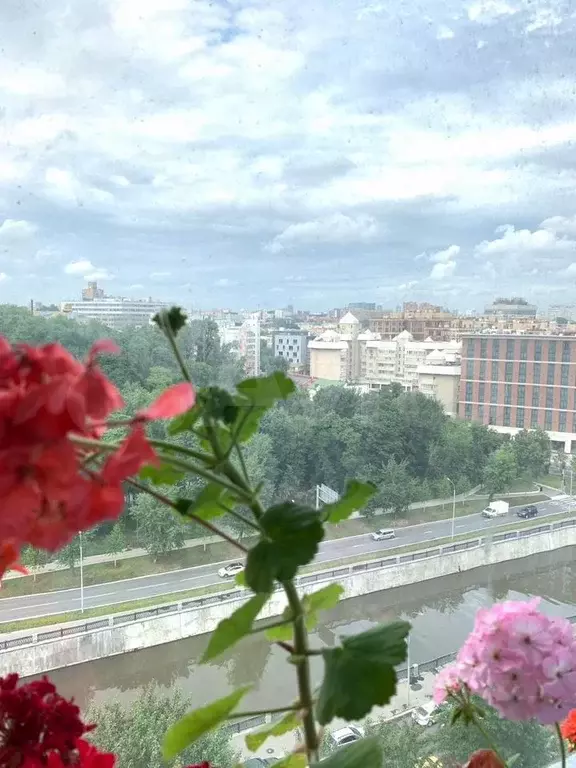 Комната 16,5 м в 3-к., 12/14 эт. - Фото 0