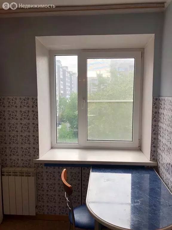 3-комнатная квартира: Челябинск, улица Овчинникова, 6 (70 м) - Фото 1