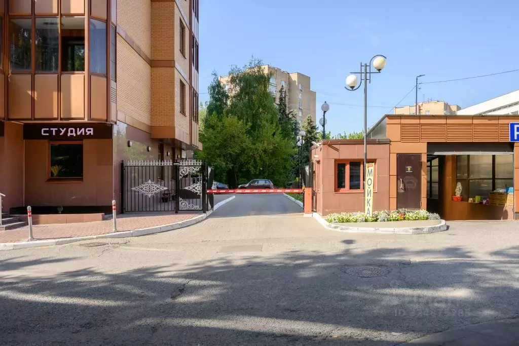 Гараж в Москва Университетский просп., 16 (17 м) - Фото 2