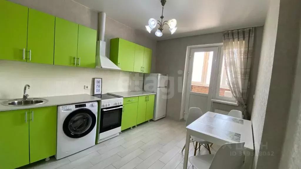 1-к кв. Краснодарский край, Краснодар Российская ул., 79/3к2 (37.9 м) - Фото 0
