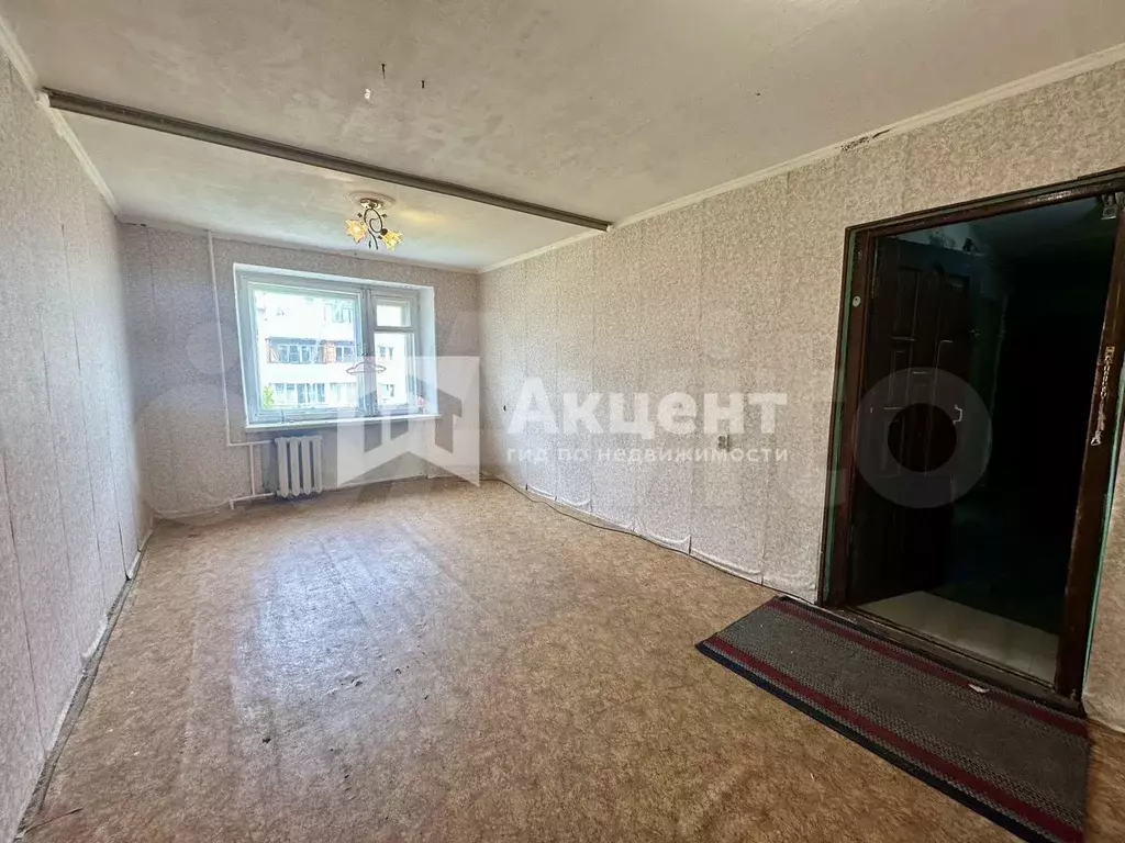 Комната 17,1 м в 9-к., 4/5 эт. - Фото 0