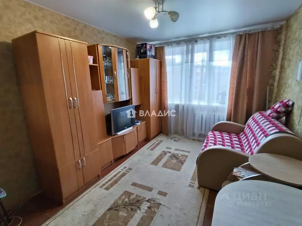 Комната Владимирская область, Владимир ул. Сурикова, 12 (12.8 м) - Фото 1