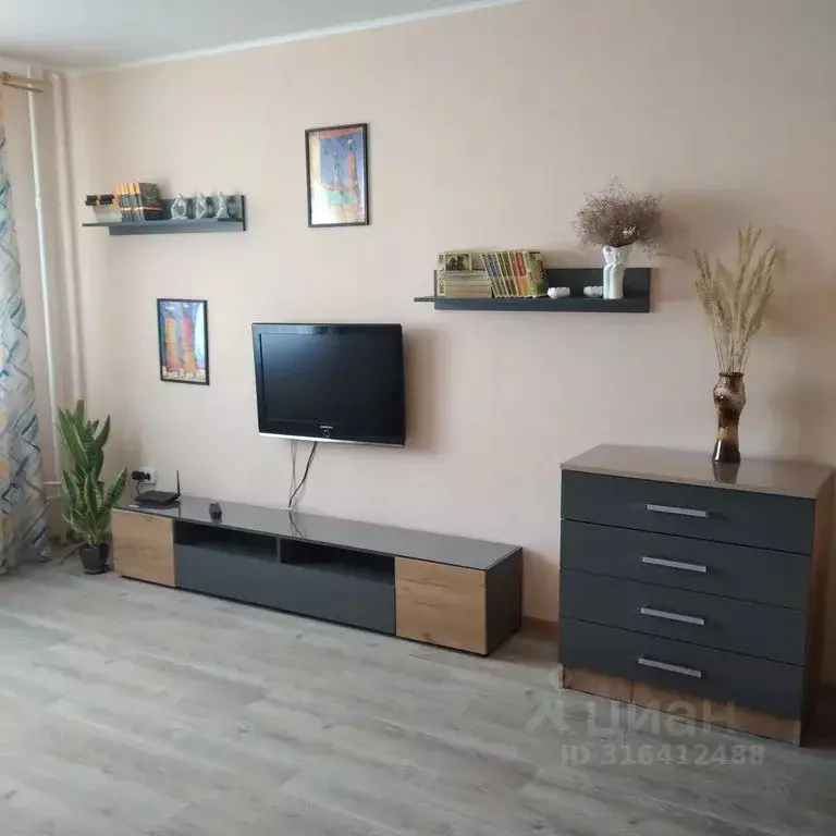 1-к кв. Челябинская область, Миасс просп. Макеева, 69 (38.0 м) - Фото 1