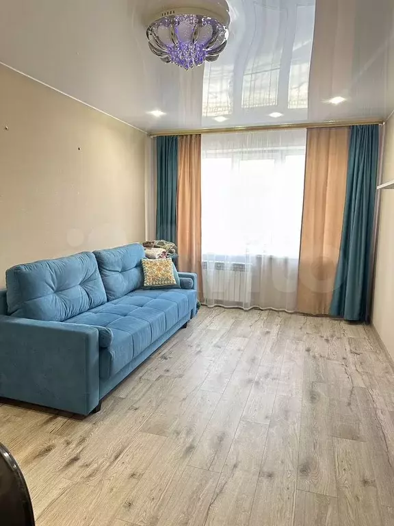 3-к. квартира, 61 м, 1/5 эт. - Фото 0
